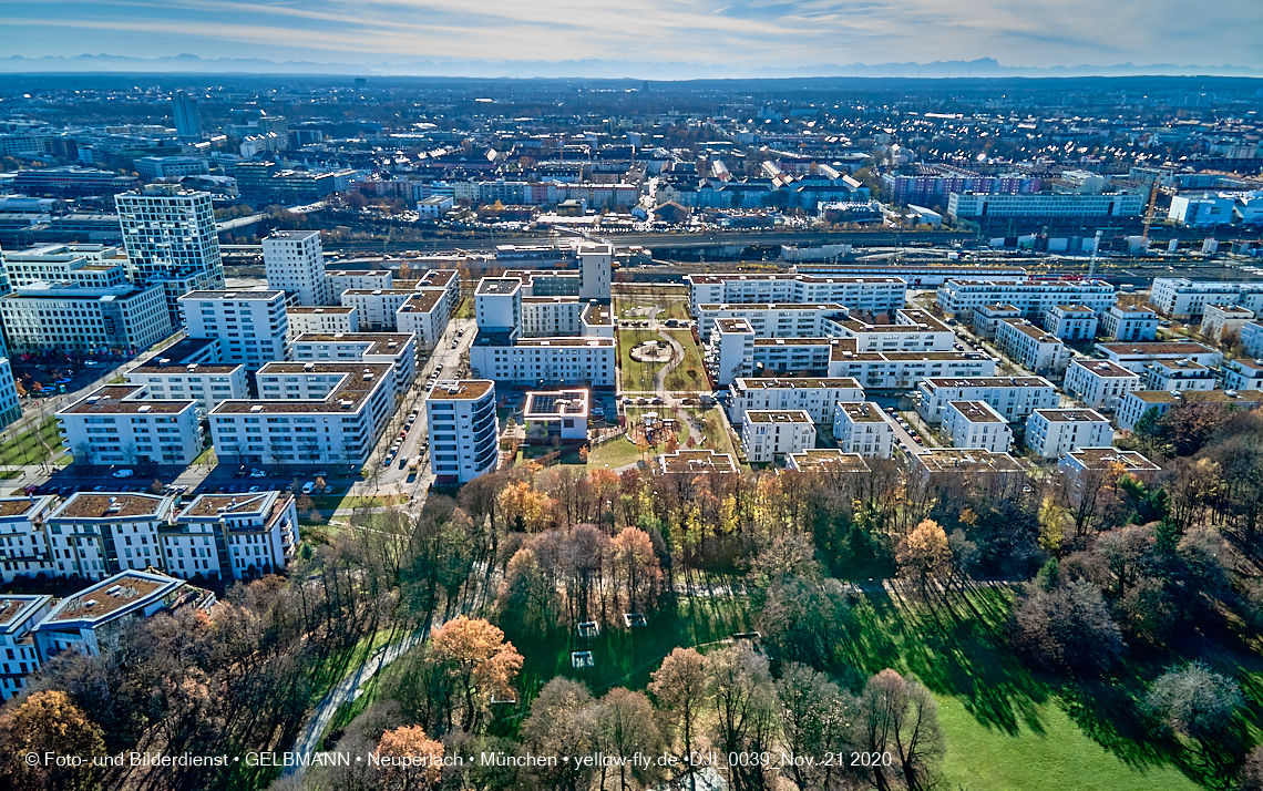 21.11.2020 - Hirschgarten mit Paketposthalle in München